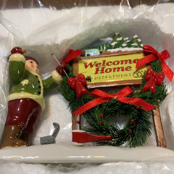 Department 56 NCC Welcome Sign NWT